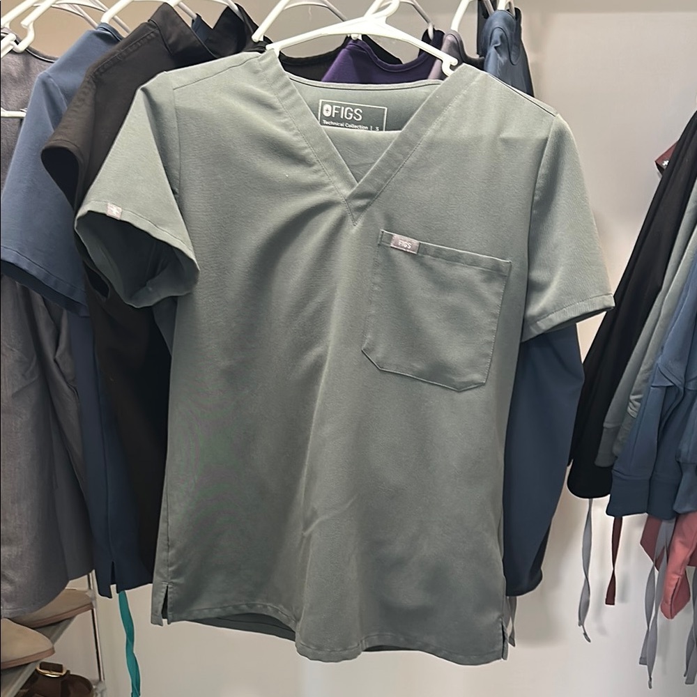 Figs bonsai one pocket scrub top size small